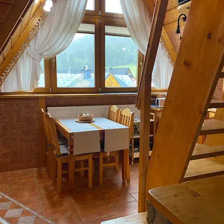 Goralskie Spanie Bed & Breakfast 3*