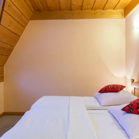 Goralskie Spanie Bed and Breakfast